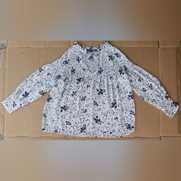 Zara Ruched Blouse White & Black Floral Stars Pattern Front Tie Balloon Sleeve - Picture 10 of 16